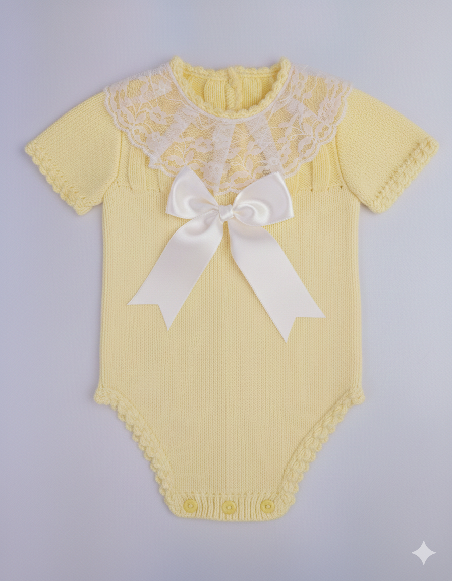 PELELE ENCAJE CUELLO HILO