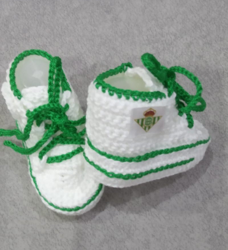 CONVERS DE HILO BEBÉ