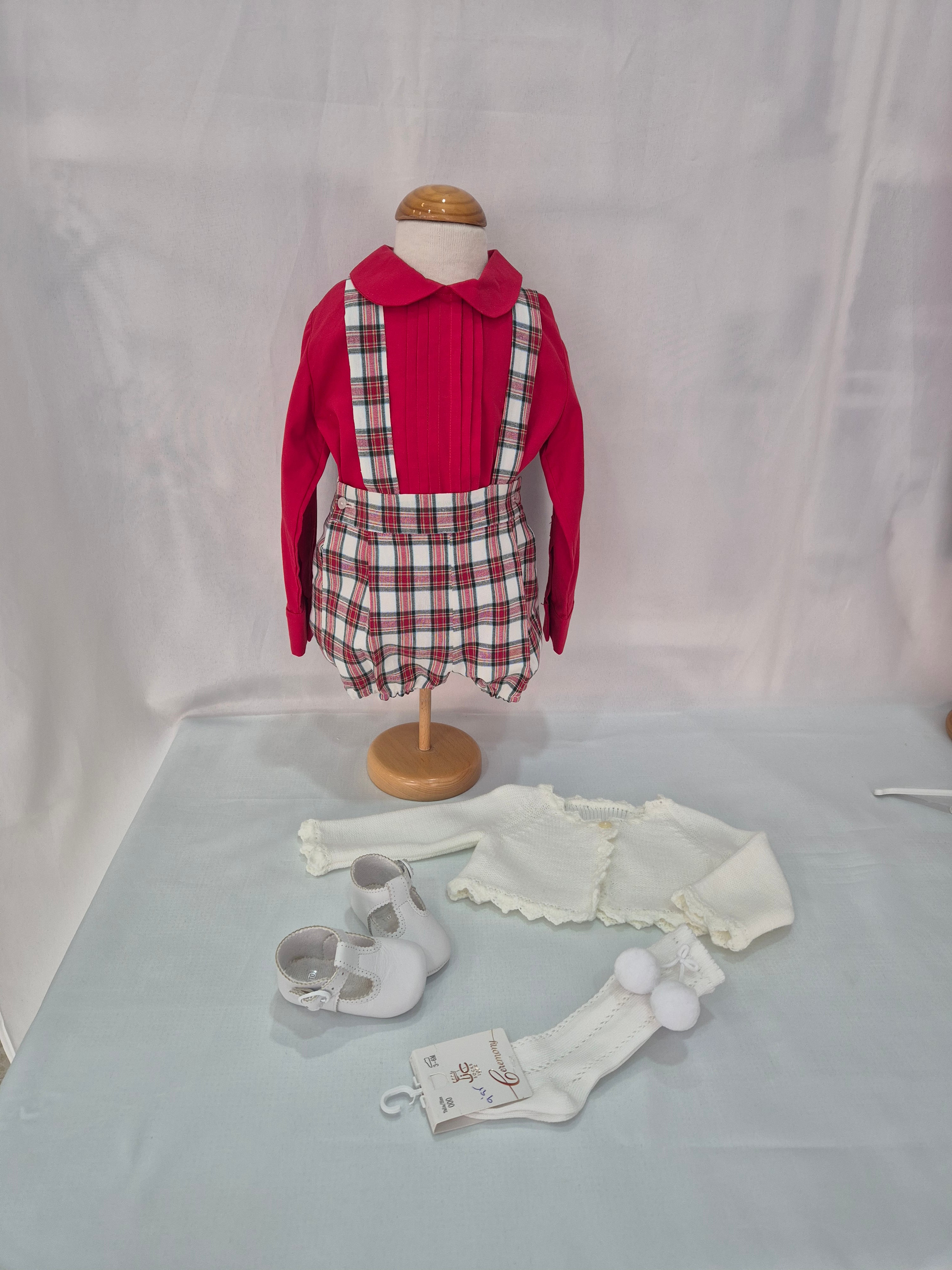 Conjunto  tirantes niño Carlota