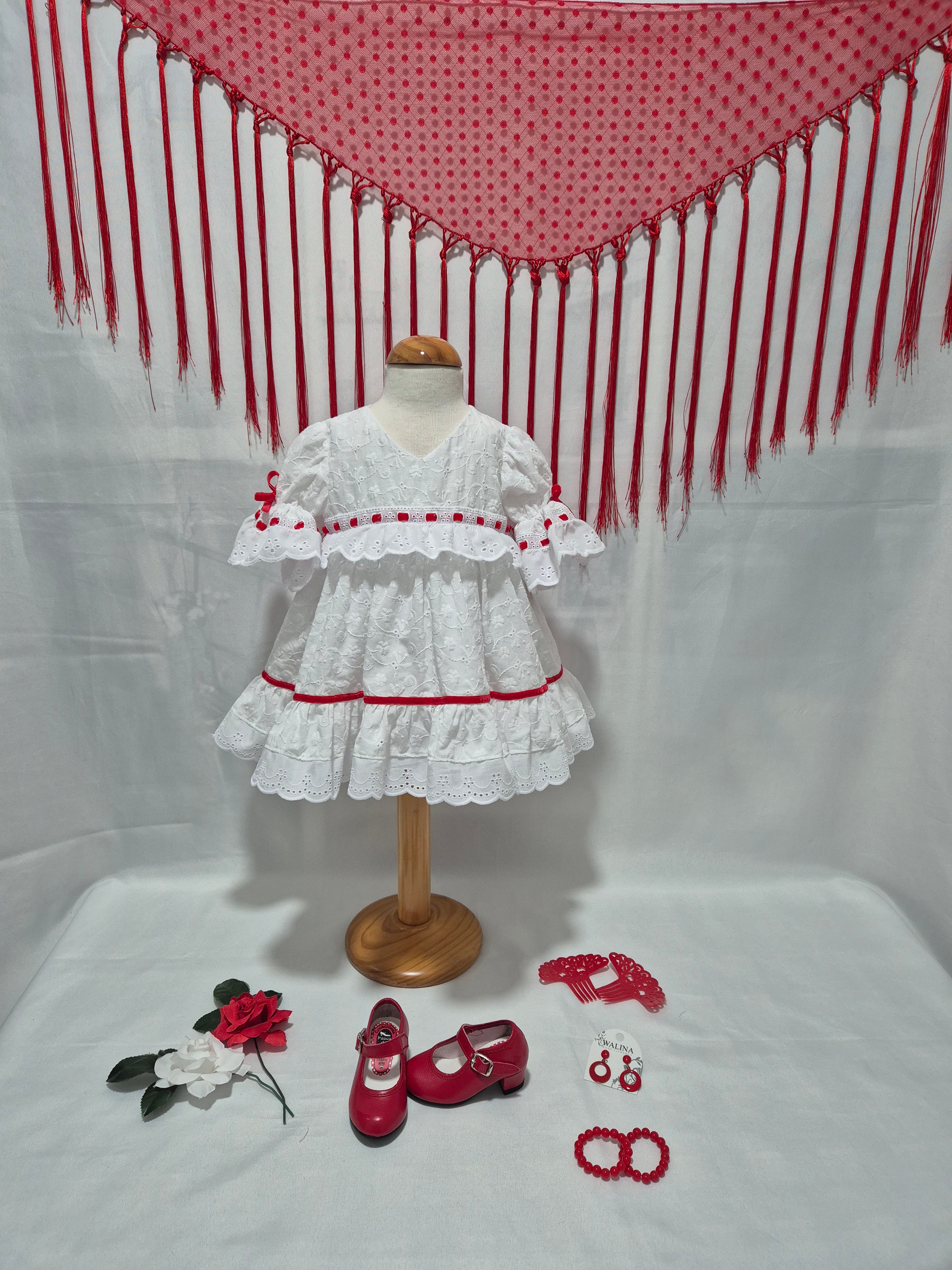 BATA BB PERFORADA BLANCA ADORNO EN PECHO