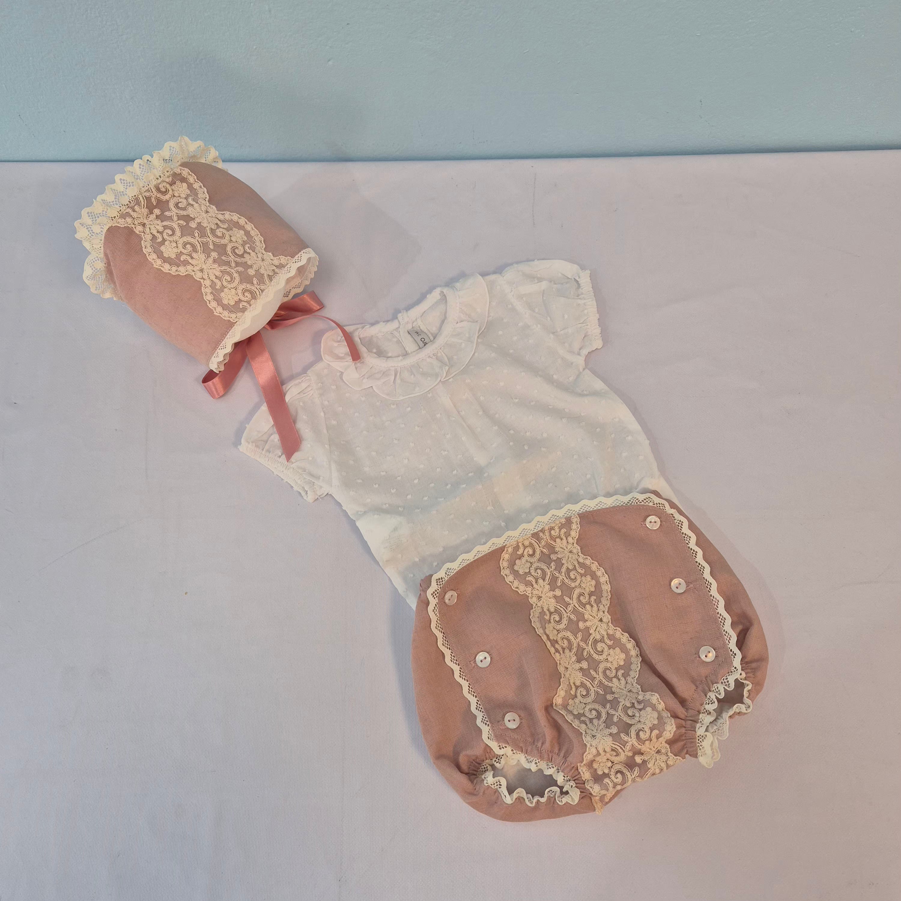 CONJUNTO BODY MANGAS CORTAS  MAS CUBRE MAS CAPOTA LINO