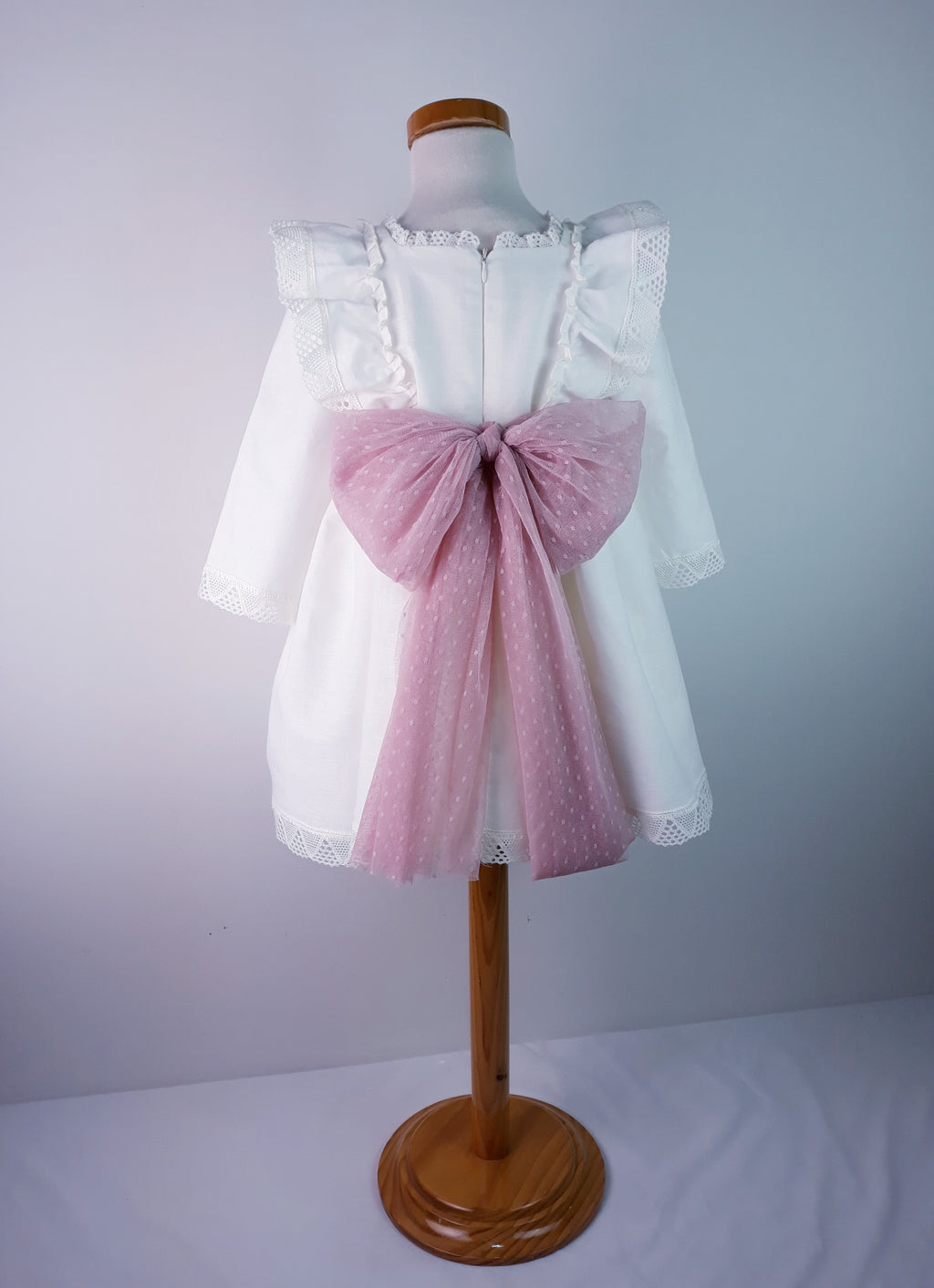 Vestido Aroa con mangas ceremonia
